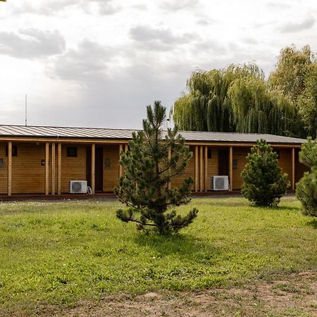 Halfarock Vizi-Erdei Apartmanhaz Levelek Exterior photo